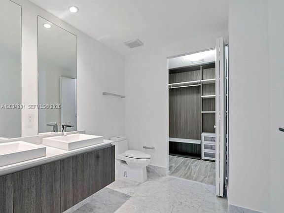 4th image of 801 S Miami Ave Unit 1807
