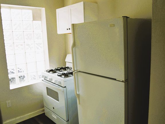 3rd image of 1958 Perrysville Ave #1966