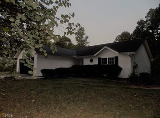 15 New Market Ct, Senoia, GA 30276