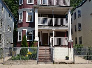 32 Ridgewood St, Dorchester, MA 02122