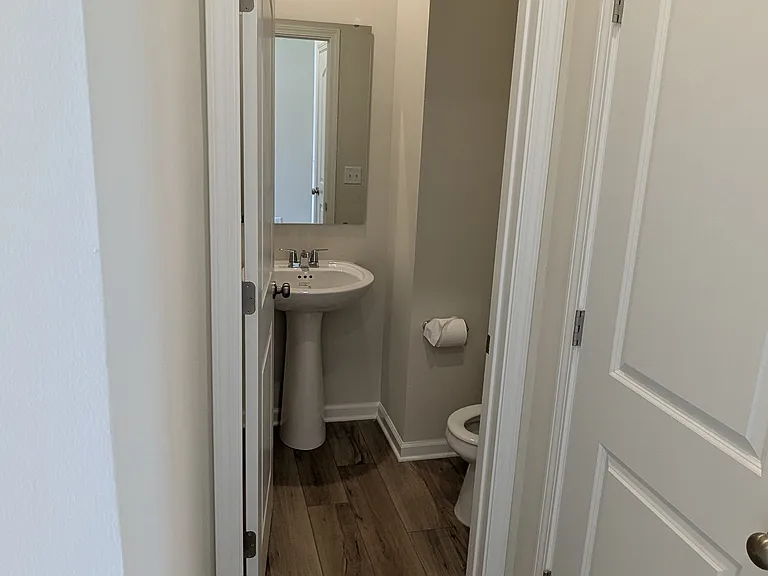 3858 Sterling Dr — Photo 10
