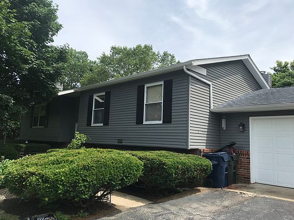 3rd image of 5409 Schatz Ln