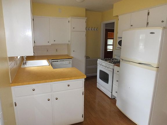 5th image of 448 Kenton St SE
