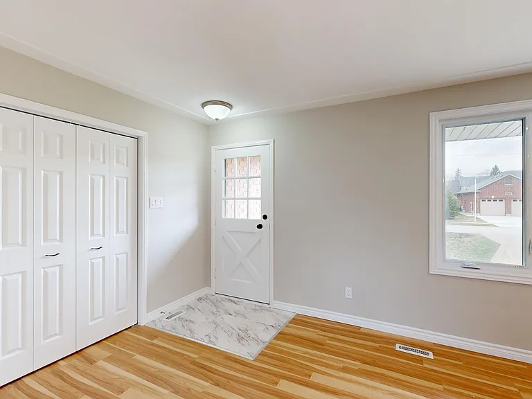 115 Prince St #NA — Photo 5