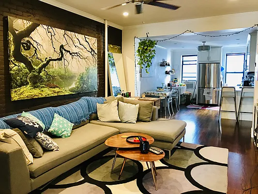 Rented by Keller Williams NYC | media 14