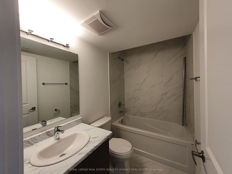 Oakville Townhouse for rent - 2 Bedrooms — photo 8