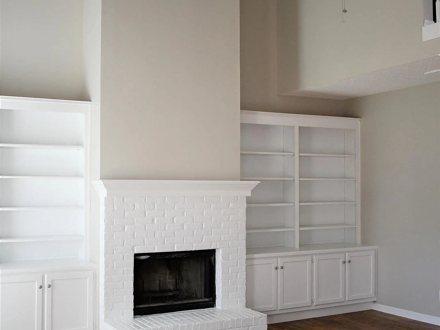 3 bed, 2.5 bath, 1780 sqft, $1,700 — Photo 3