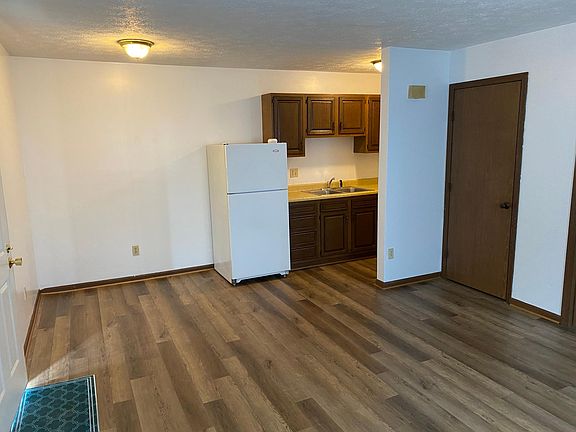 3rd image of 1261 Green Valley Dr #A