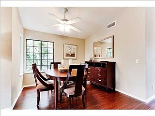 5th image of 725 Marcos Vista Ln
