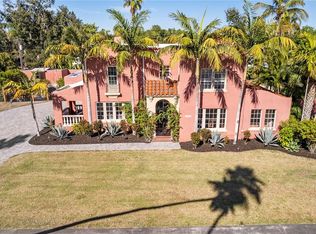 7810 Senrab Dr, Bradenton, FL 34209