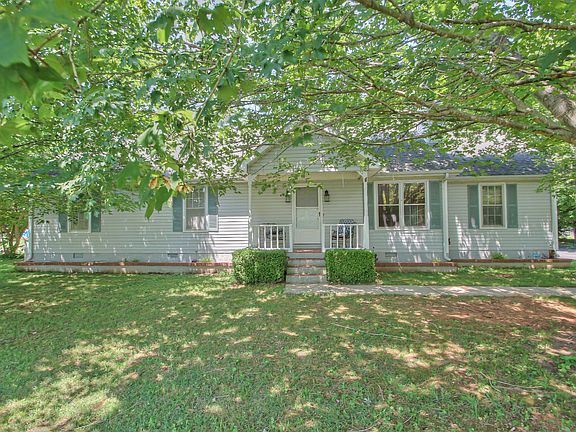 2nd image of 132 Lynnford Dr
