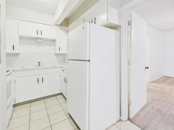 Cozy 1 Bedroom Apartment, 2123 15th St, Lubbock, TX 79401