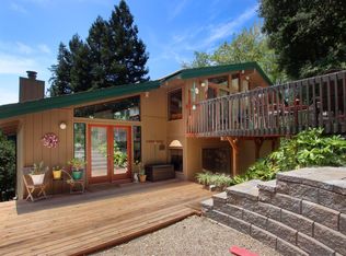 17 Pleasant Heights Dr, Aptos, CA 95003