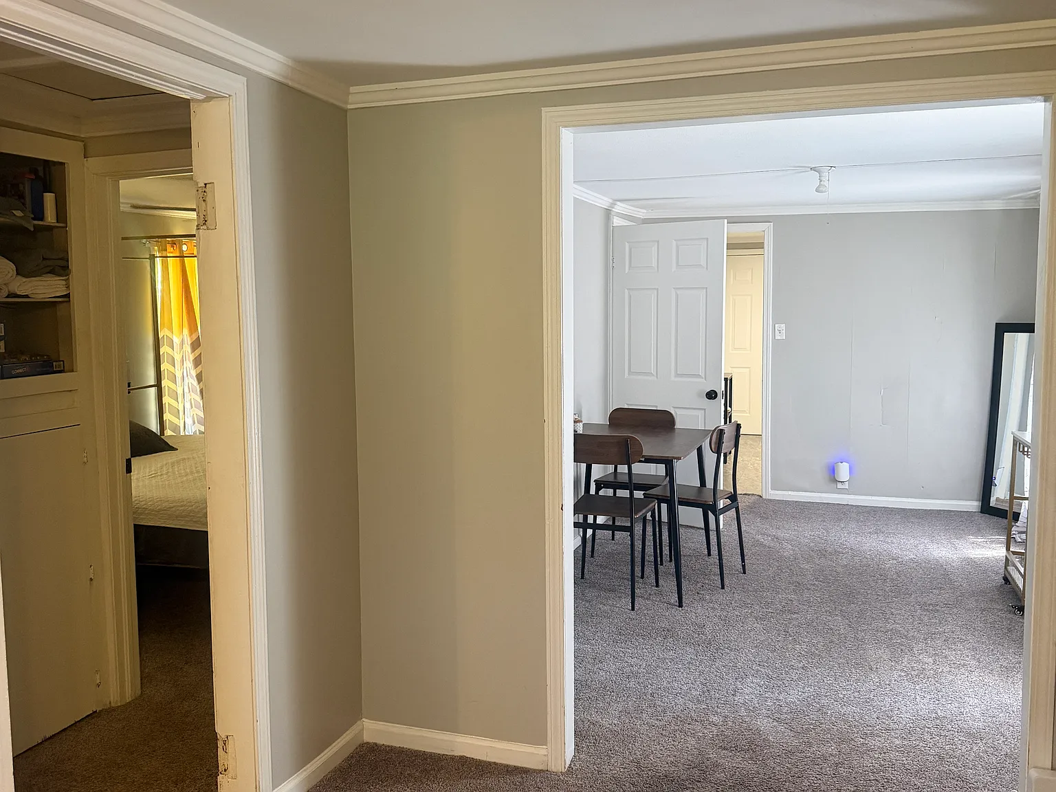 3 bed, 900 sqft, $1,400 — Photo 3