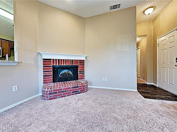 3rd image of 1149 Lake Haven Dr