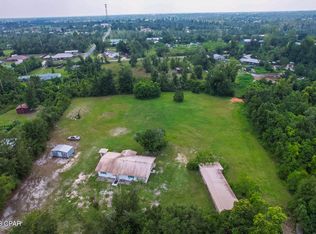 6843 Peter Rd, Panama City, FL 32404