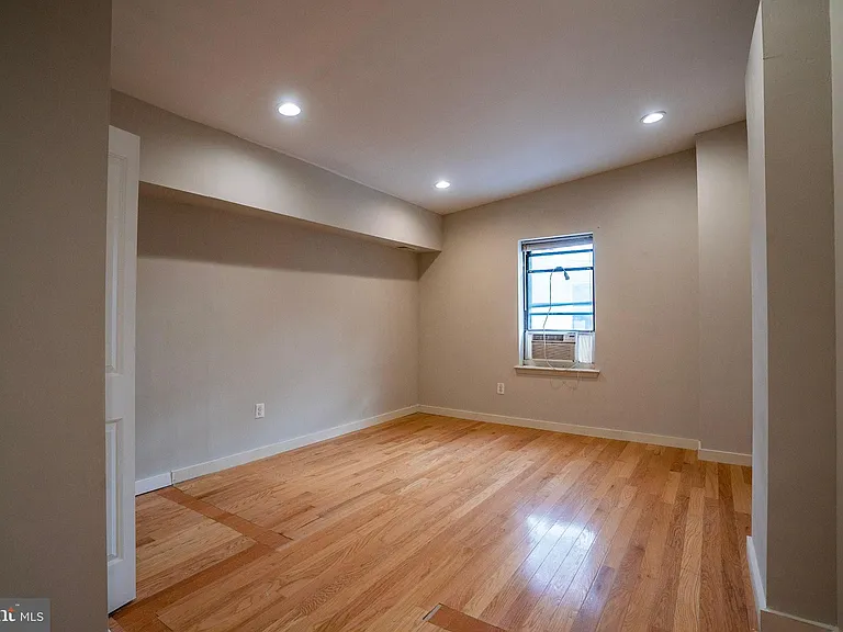 1504 Swain St #2 — Photo 8