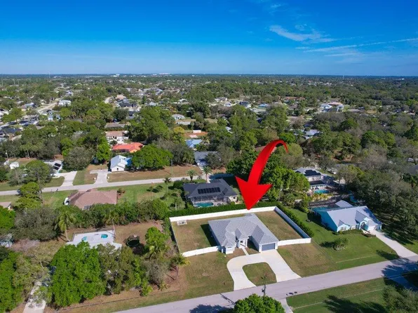2017 SW Justison Avenue, Port St Lucie, FL 34953