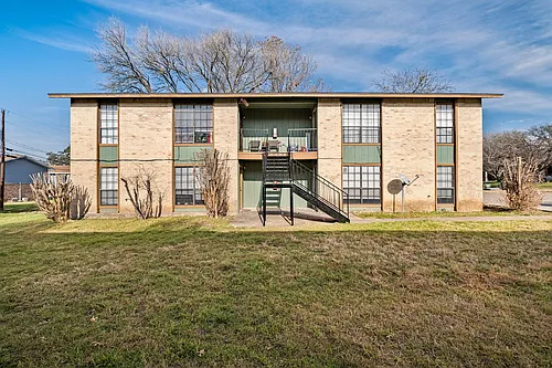 301 Craddock Ave #C Photo 1