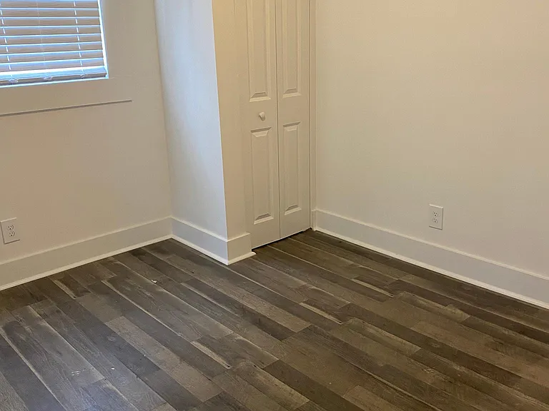 379 Illinois Ave NW — Photo 13