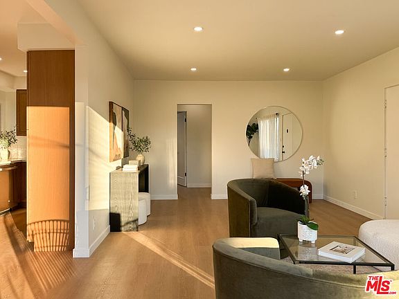 4th image of 4579 Ambrose Ave APT 8