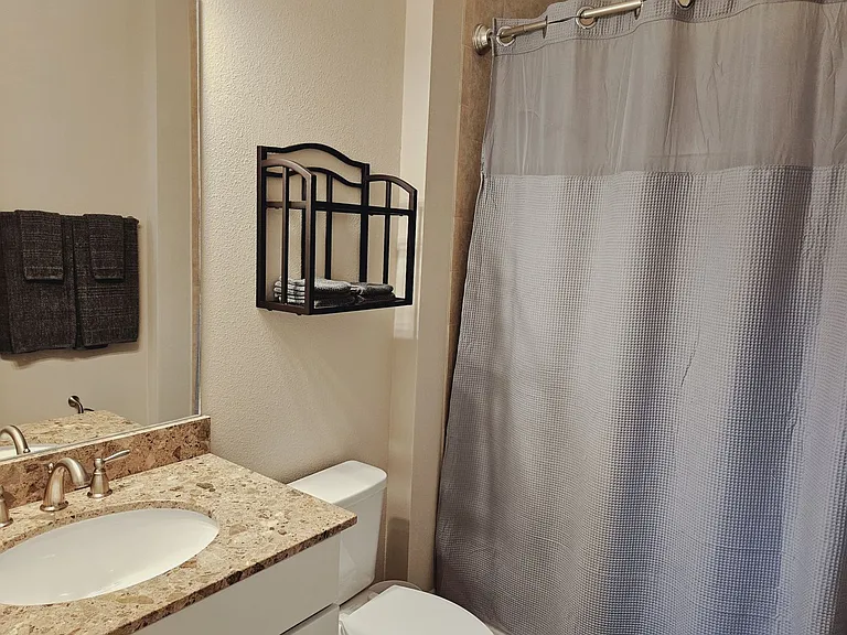 10468 Crooked Creek Dr — Photo 36