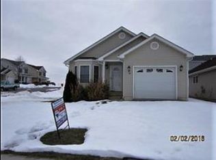 79 Peter Rabbit Dr, Ranson, WV 25438