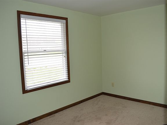 5th image of 1903 College Ave