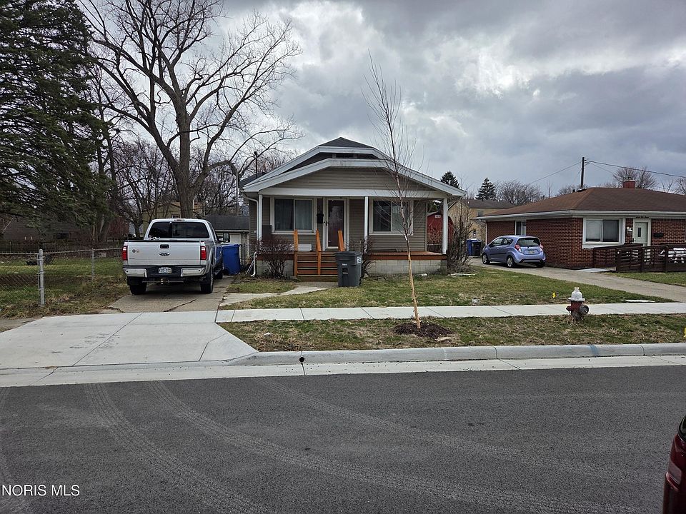 1st image of 713 W Capistrano Ave