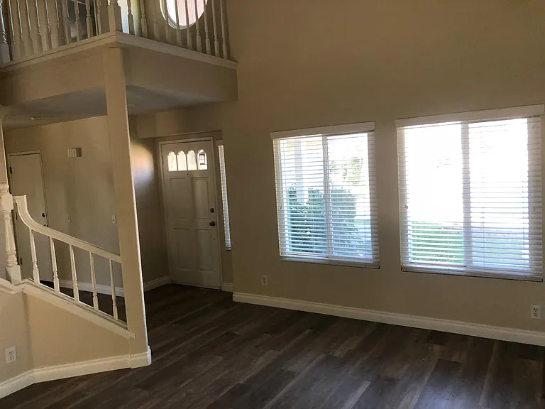 41592 Willow Run Rd — Photo 23