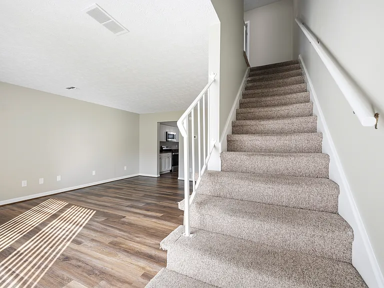 3646 Appian Way — Photo 8
