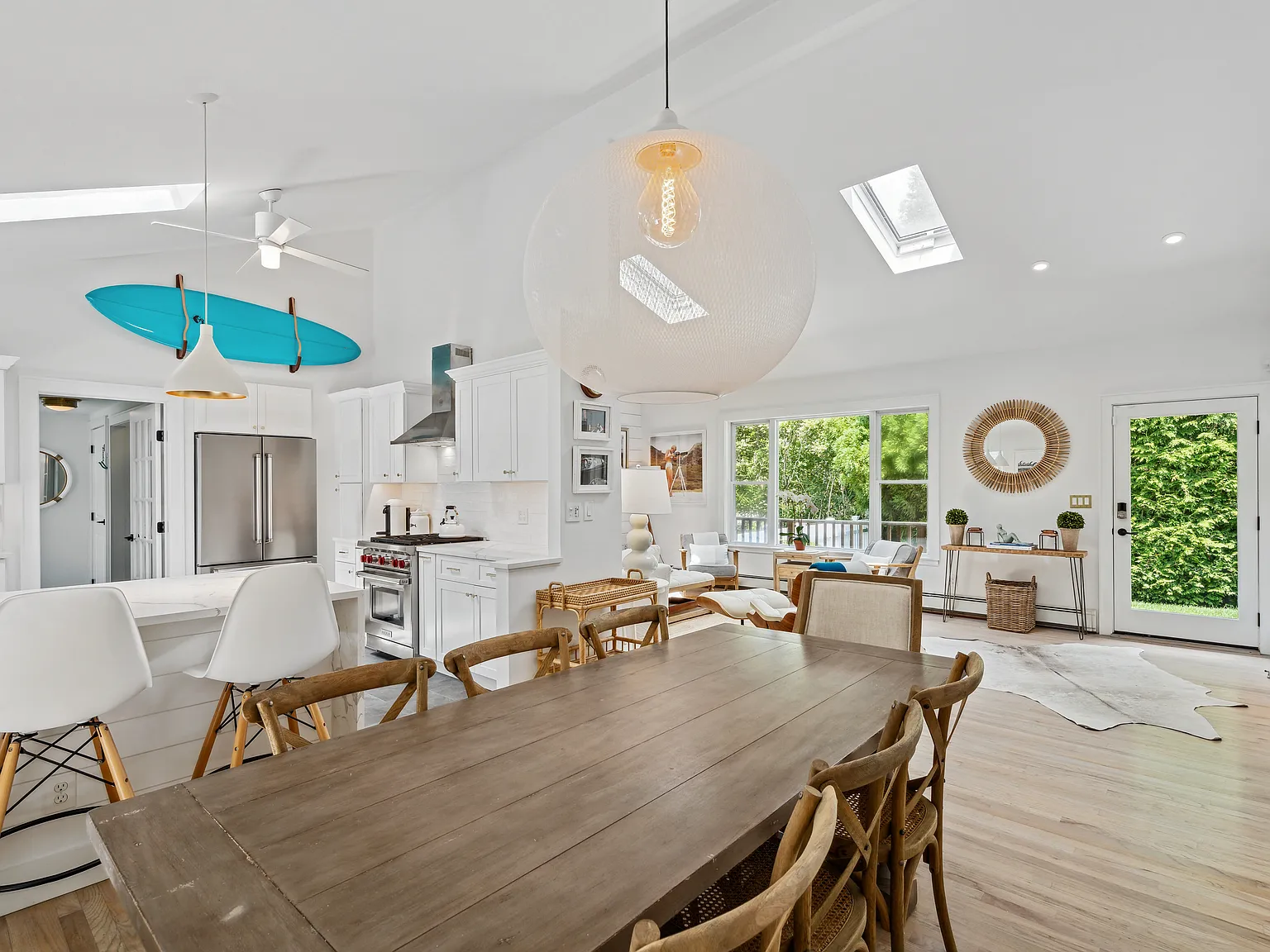 Newly Renovated Westhampton Beach Village Contemporary Rental — Photo 4