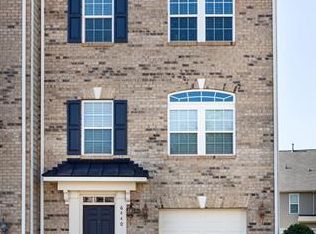 6440 Silver Star Ln, Charlotte, NC 28210