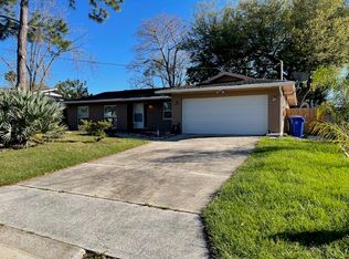 1035 Suemar Rd, Dunedin, FL 34698