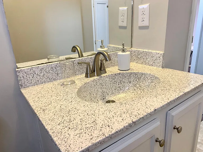 4822 Chastain Dr — Photo 9