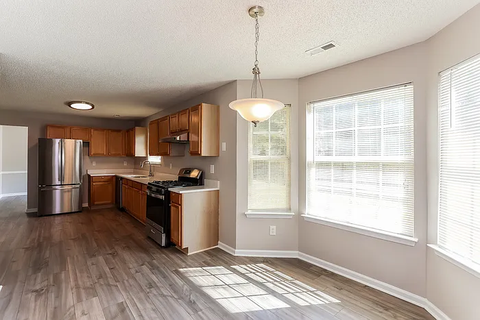 201 Piedmont Ct — Photo 10