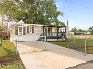 204 Longbridge Rd, Lafayette, LA 70501