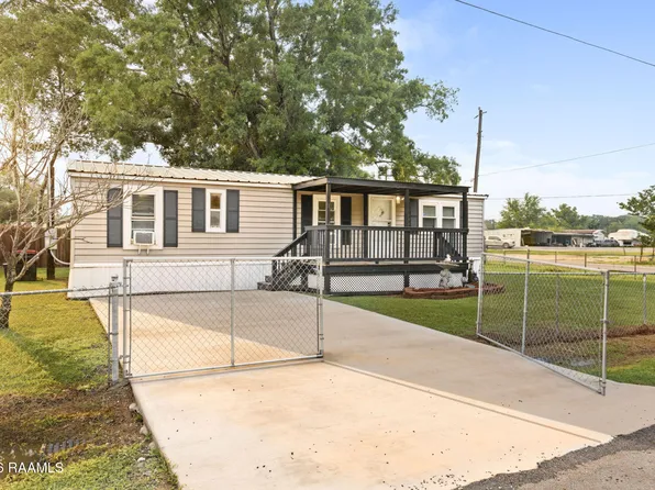 204 Longbridge Rd, Lafayette, LA 70501