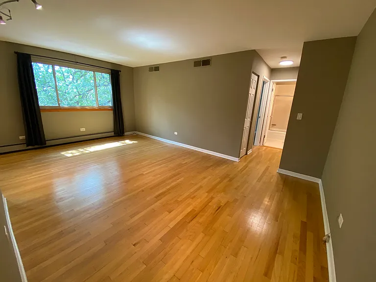 2629 N Hampden Ct — Photo 12