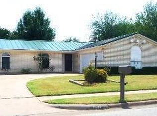 2303 Perrin Dr, Wichita Falls, TX 76306