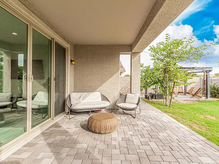 2763 W Apollo Rd — Photo 10