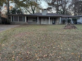 3524 34th St, Meridian, MS 39307
