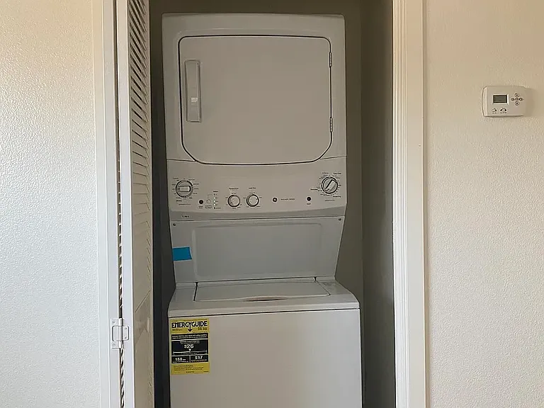 Full size washer/dryer