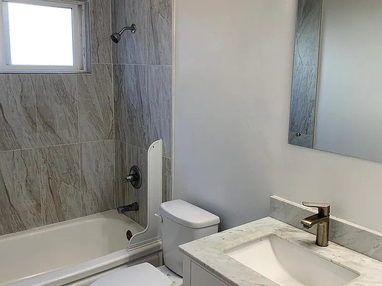 1552 Regent St #2 — Photo 13