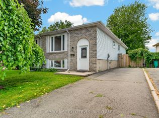 385 Melanie Ave, Kingston, ON K7M8B2