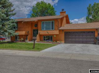 135 Tulip St, Casper, WY 82604