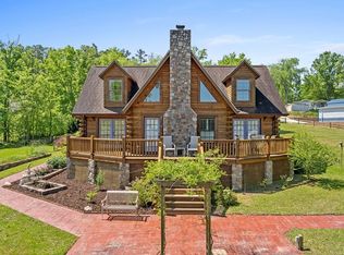 228 Pumphouse Rd, Greenwood, SC 29649