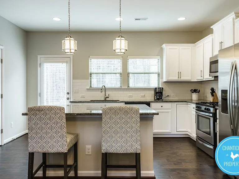 1120 Midtowne Way — Photo 14