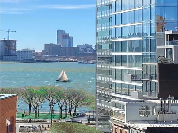 140 Charles Street image 1 of 17