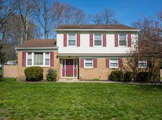 52 Winding Way, Parsippany, NJ 07054